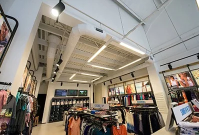 Ventilyaciya v kommercheskih pomeshcheniyah-2048x1366 копия Ventilyaciya v magazine i torgovom centre